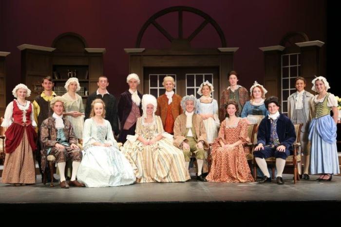 She stoops to conquer characters